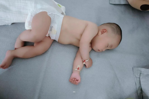 商水给宝宝添加辅食